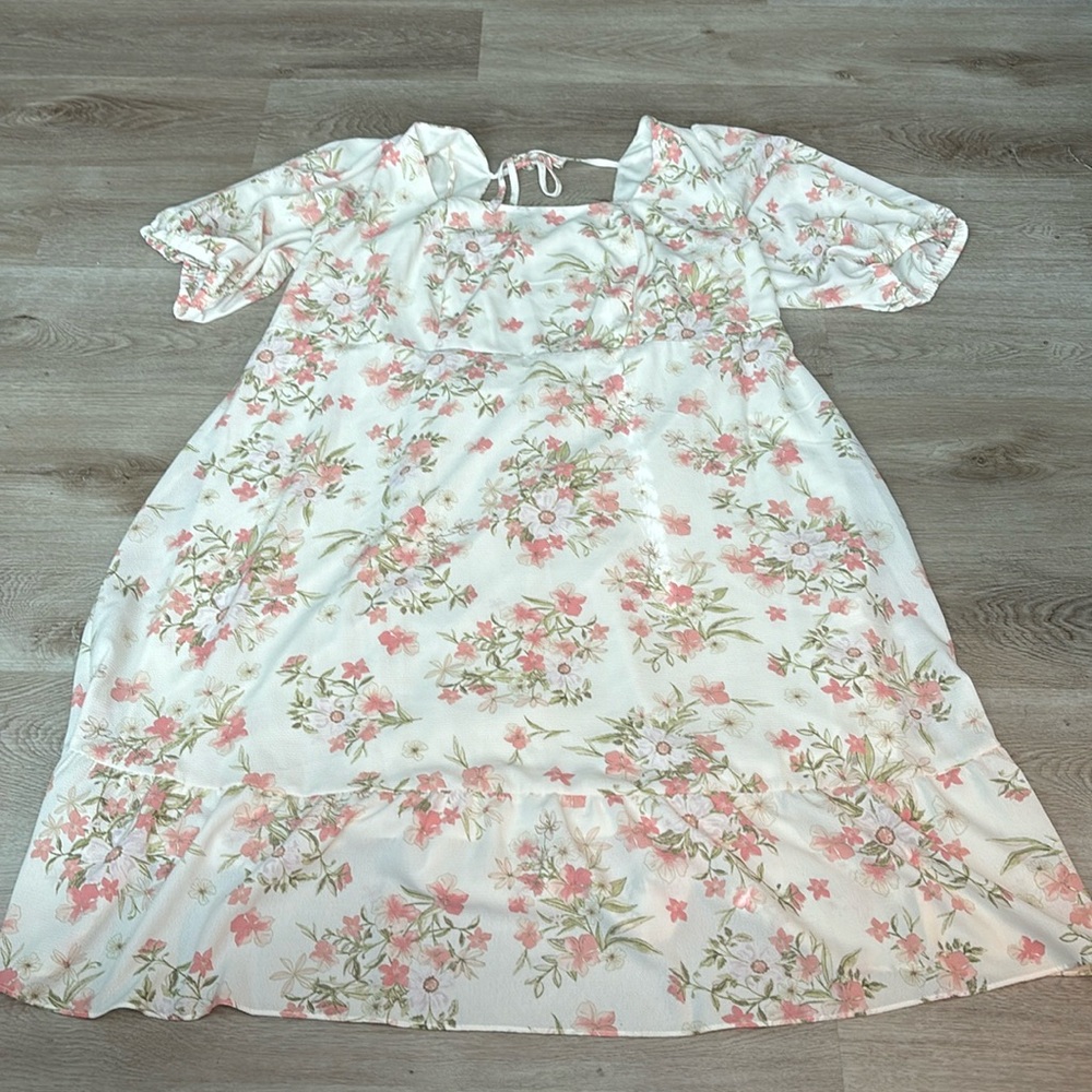 Women’s Plus Sized Spring Dress